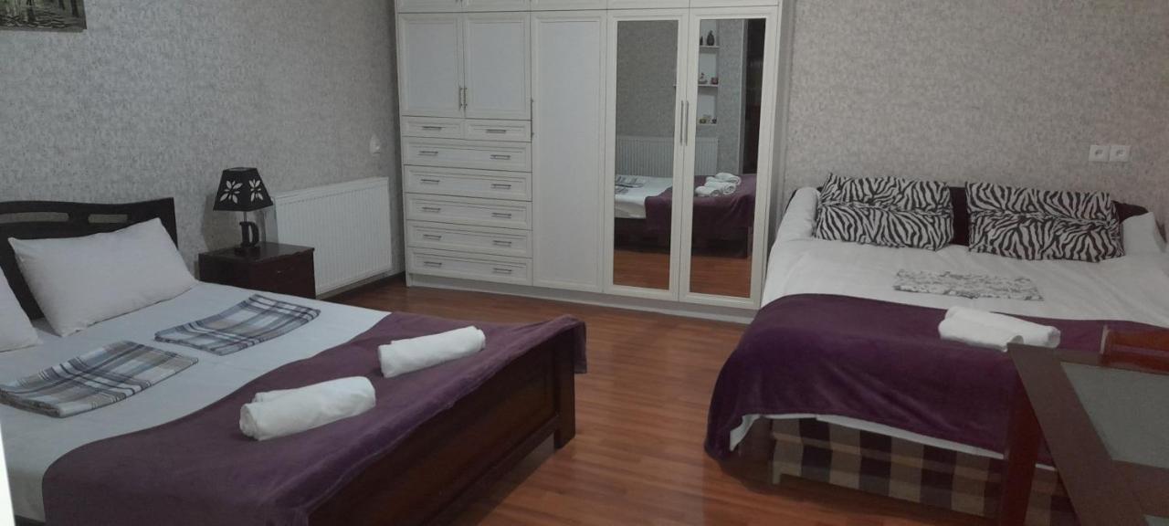 Tbilisi 300 Apartment Luaran gambar