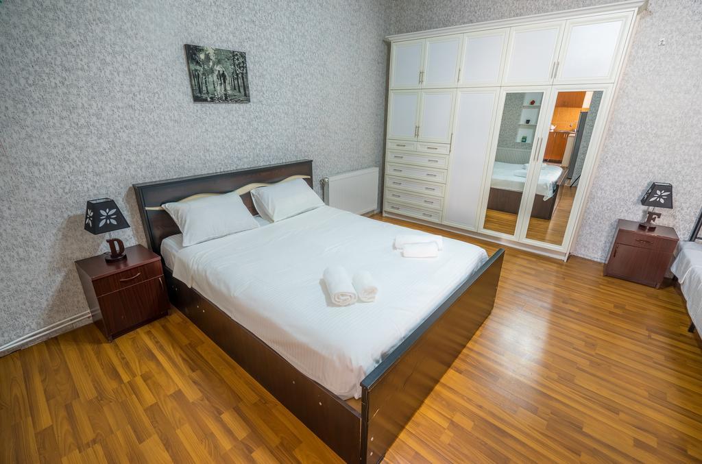 Tbilisi 300 Apartment Luaran gambar
